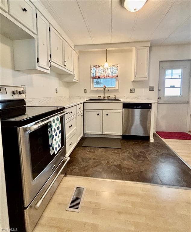 730 Knotty Pine CIR-7