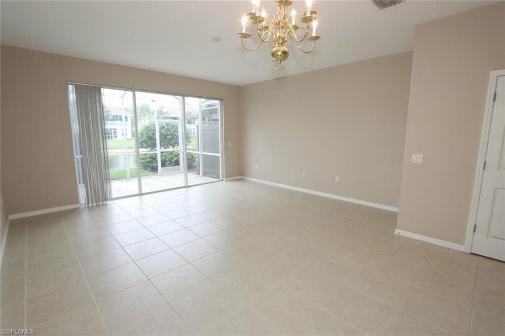 1172 Oxford LN 27-7