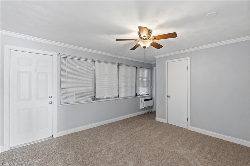 4220 Deleon ST-16