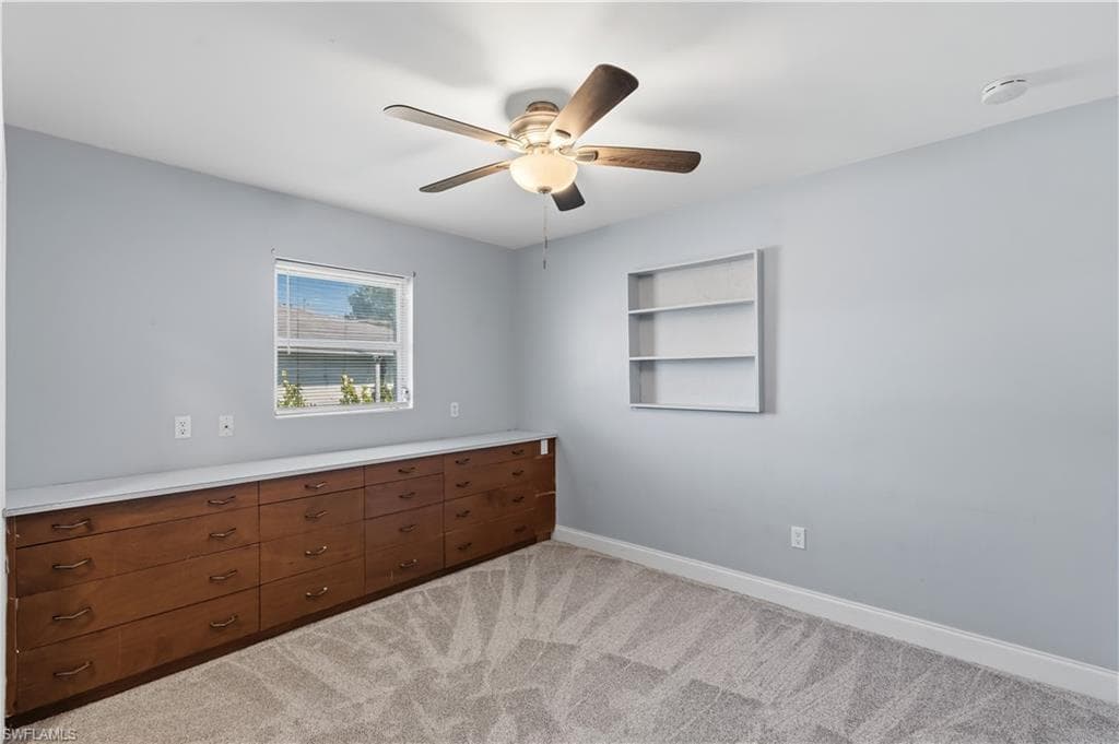 4220 Deleon ST-20