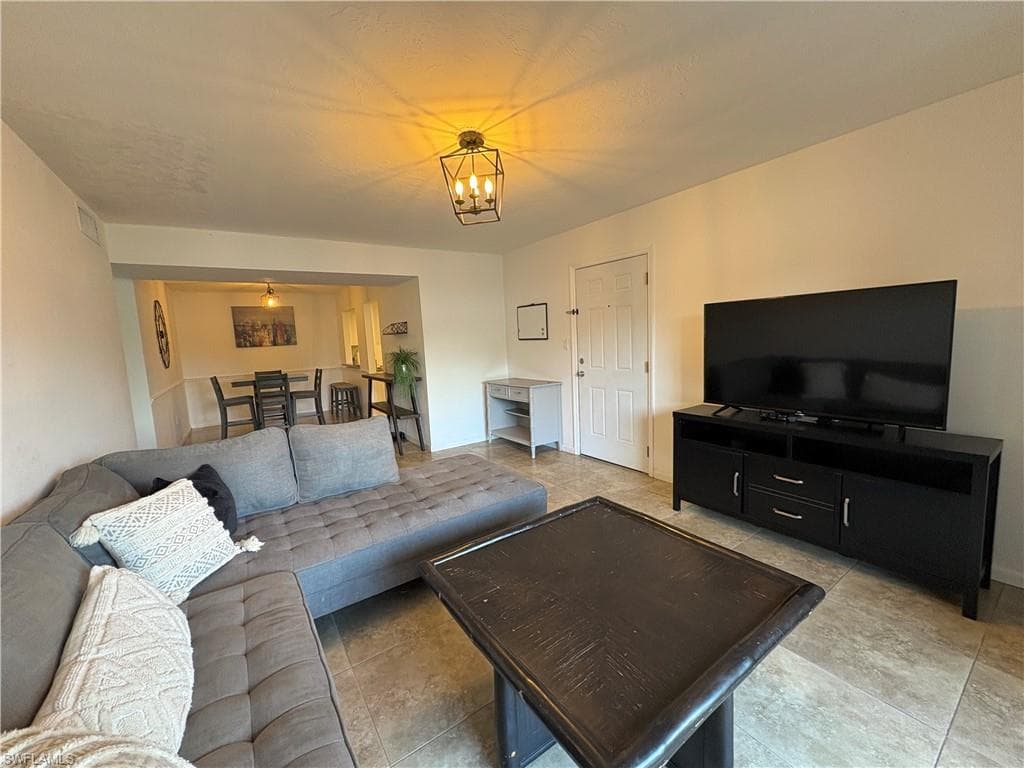 12626 Kenwood LN A-5