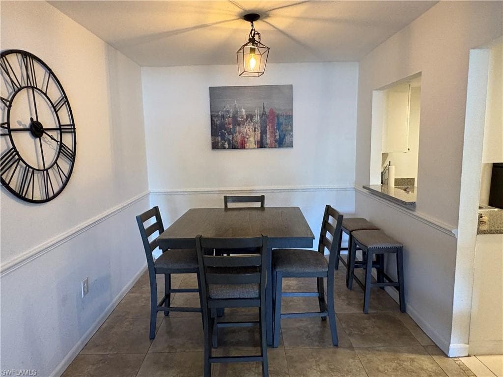 12626 Kenwood LN A-16