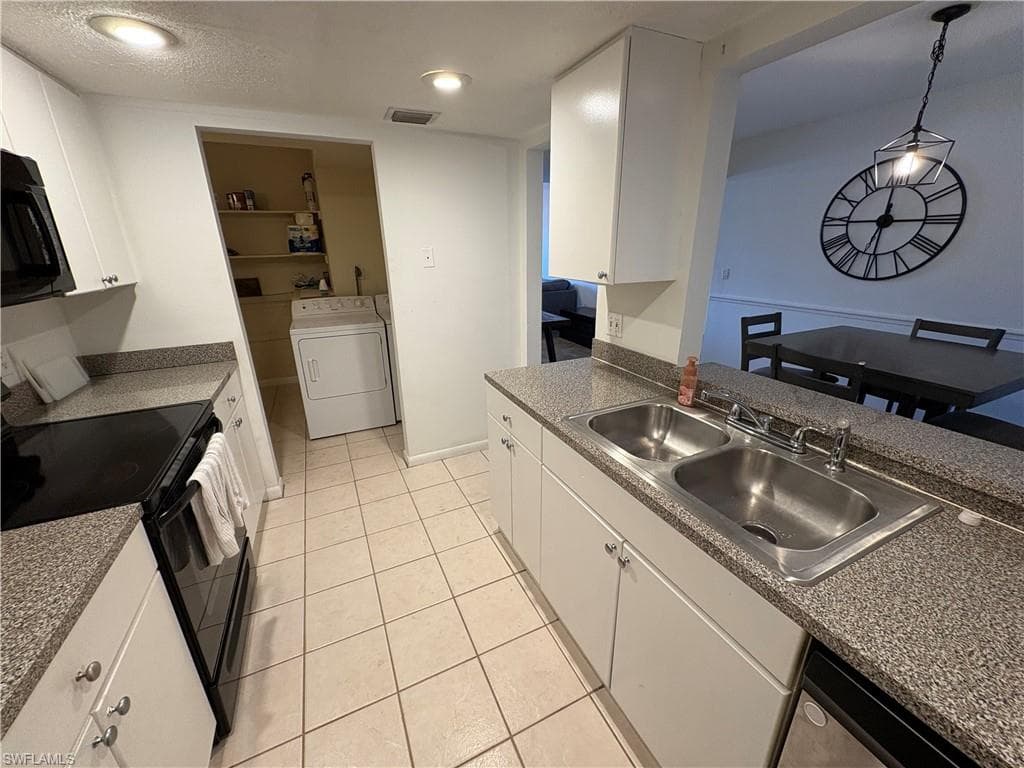12626 Kenwood LN A-4