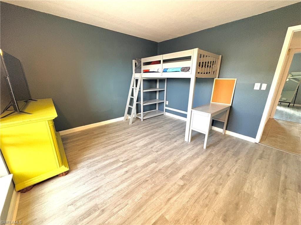 12626 Kenwood LN A-8