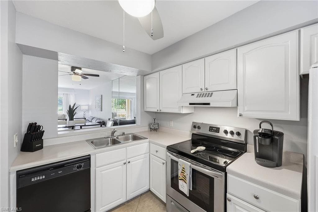 1075 Foxfire LN 103-6