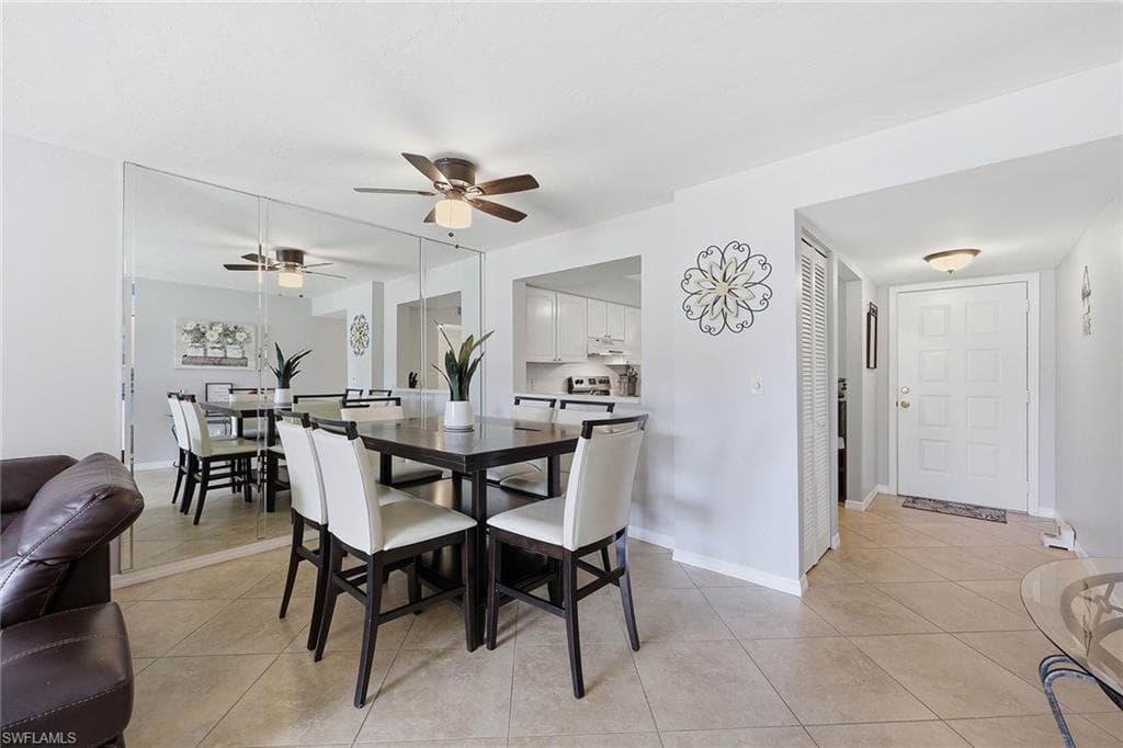 1075 Foxfire LN 103-0