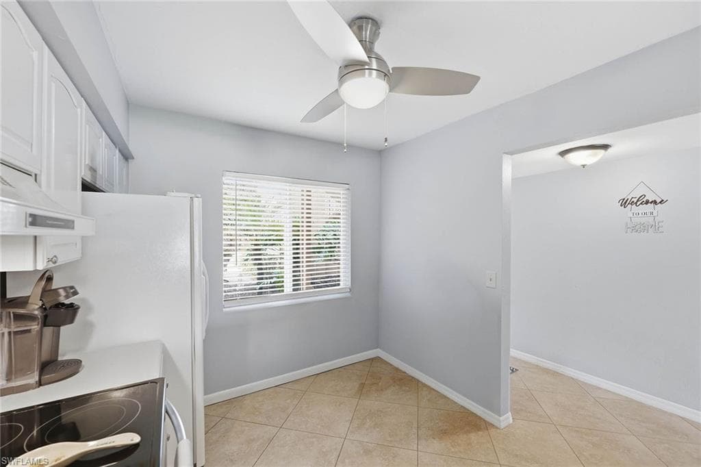 1075 Foxfire LN 103-7