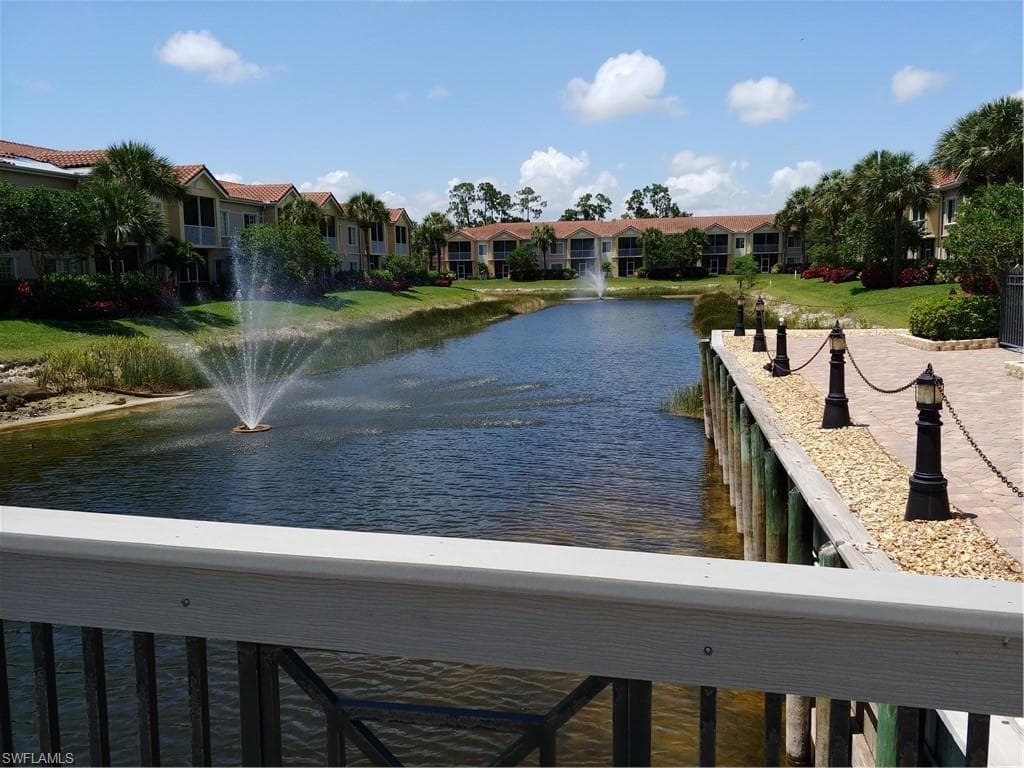 20140 Estero Gardens CIR 204-25