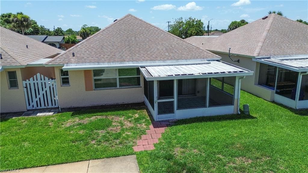 323 Dania ST-6