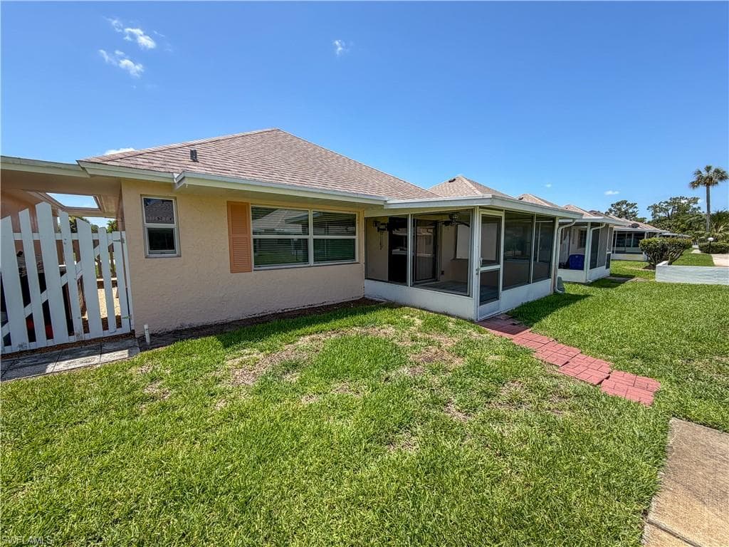 323 Dania ST-7