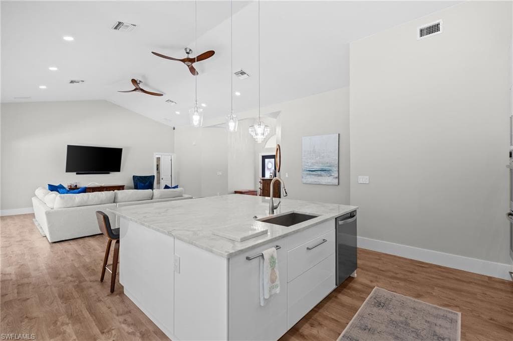 245 Monterey DR-11