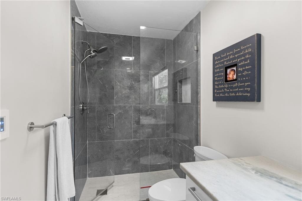 245 Monterey DR-21