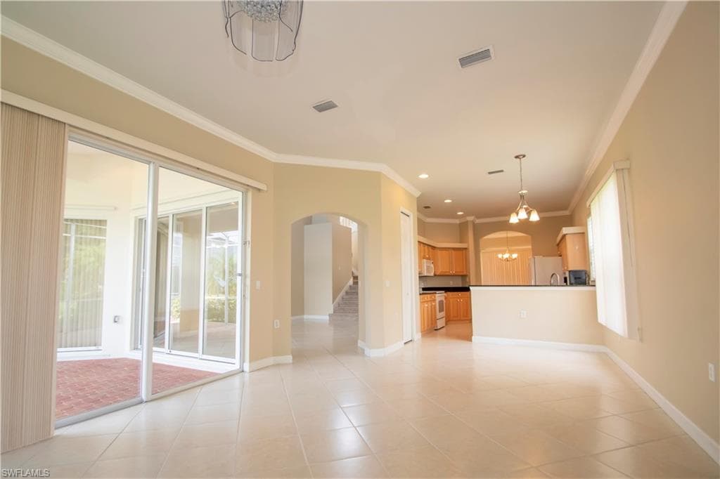 3327 Sandpiper WAY-3