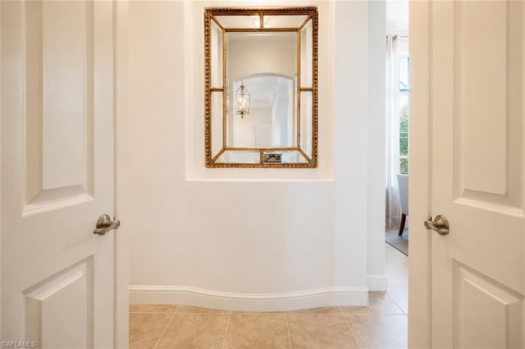 8263 Potomac LN-26