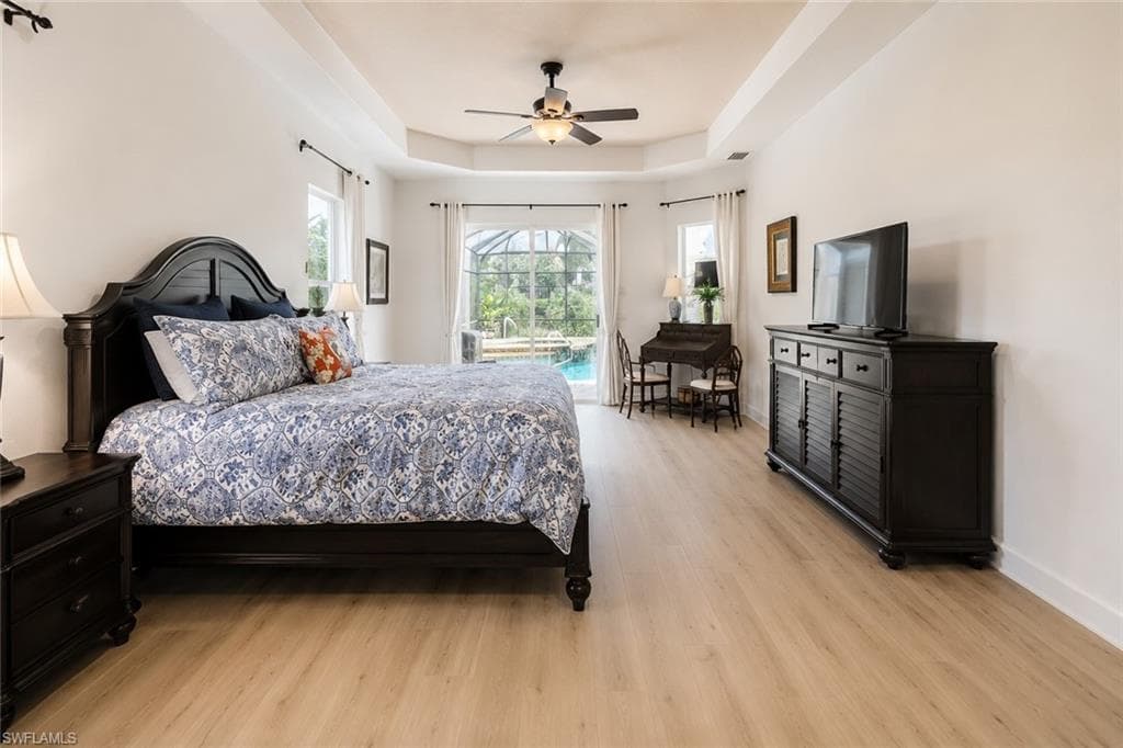 8263 Potomac LN-27