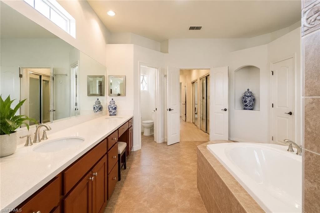 8263 Potomac LN-33