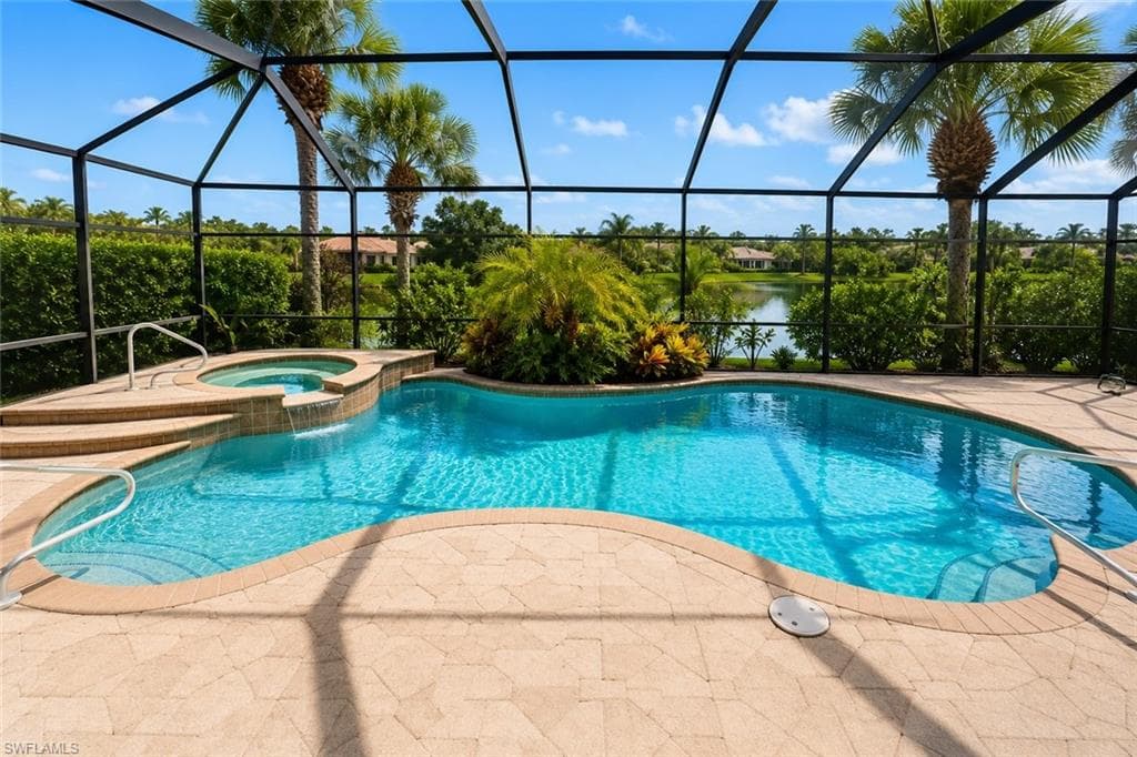 8263 Potomac LN-10