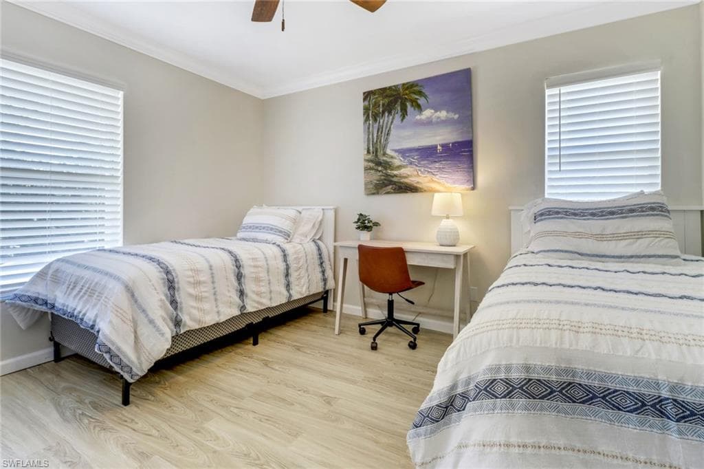 1358 Derbyshire CT F201-25
