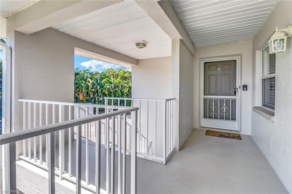 1358 Derbyshire CT F201-2