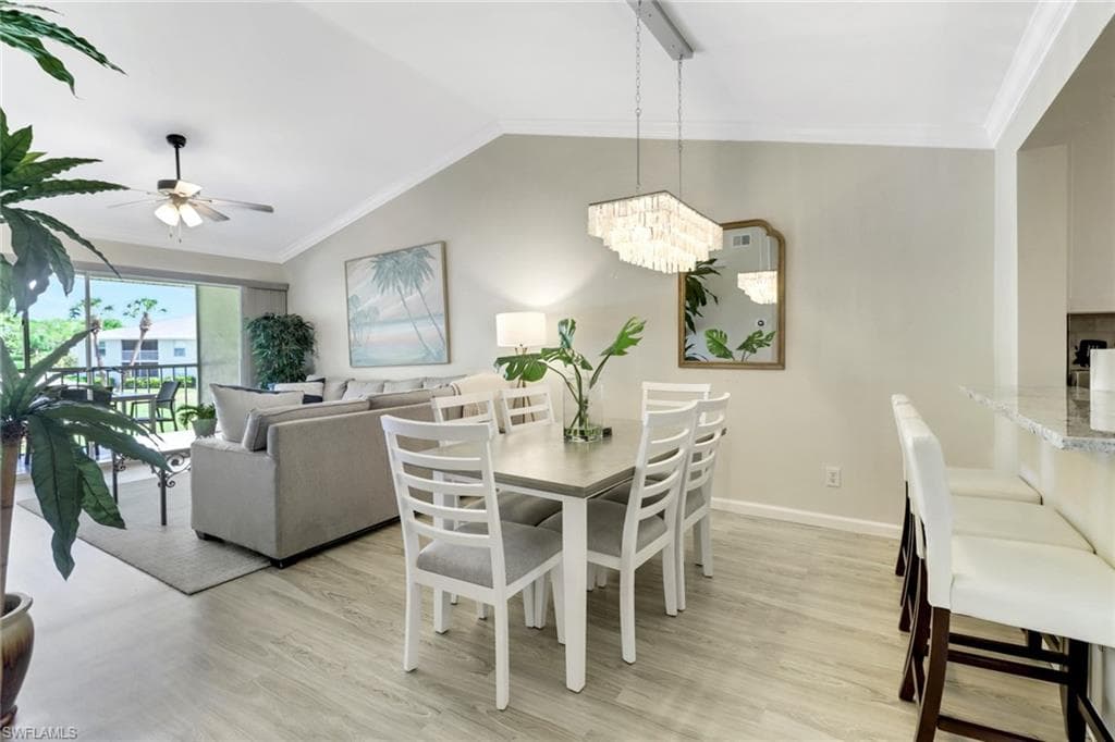 1358 Derbyshire CT F201-8