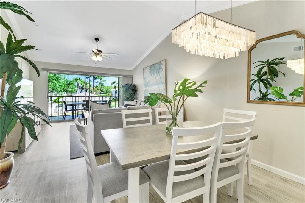 1358 Derbyshire CT F201-9