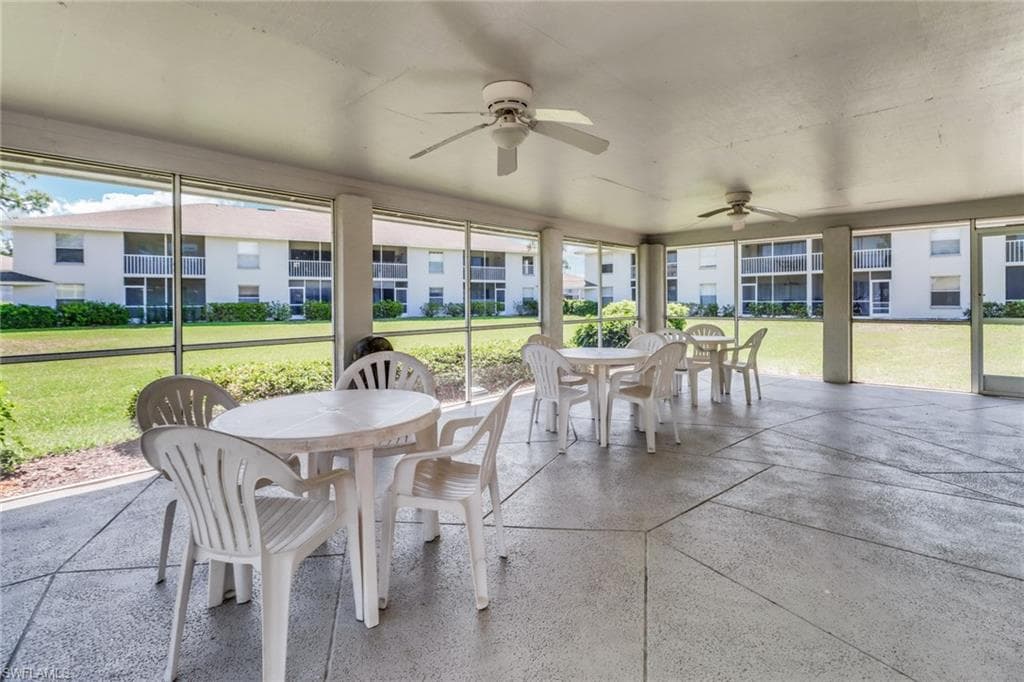 1358 Derbyshire CT F201-32
