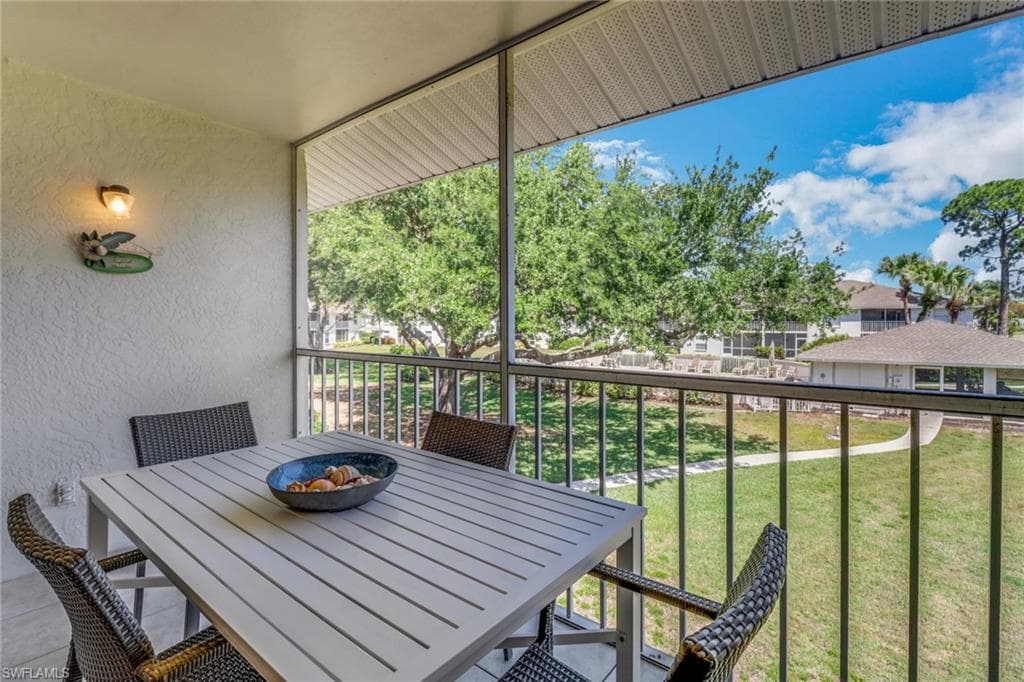 1358 Derbyshire CT F201-14