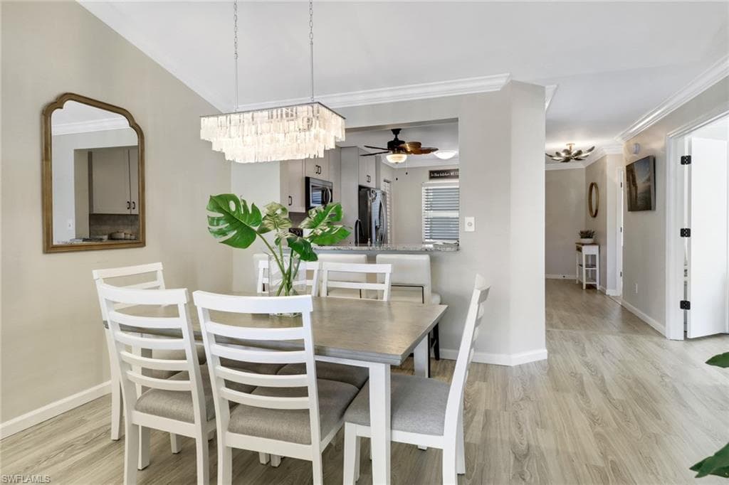 1358 Derbyshire CT F201-10