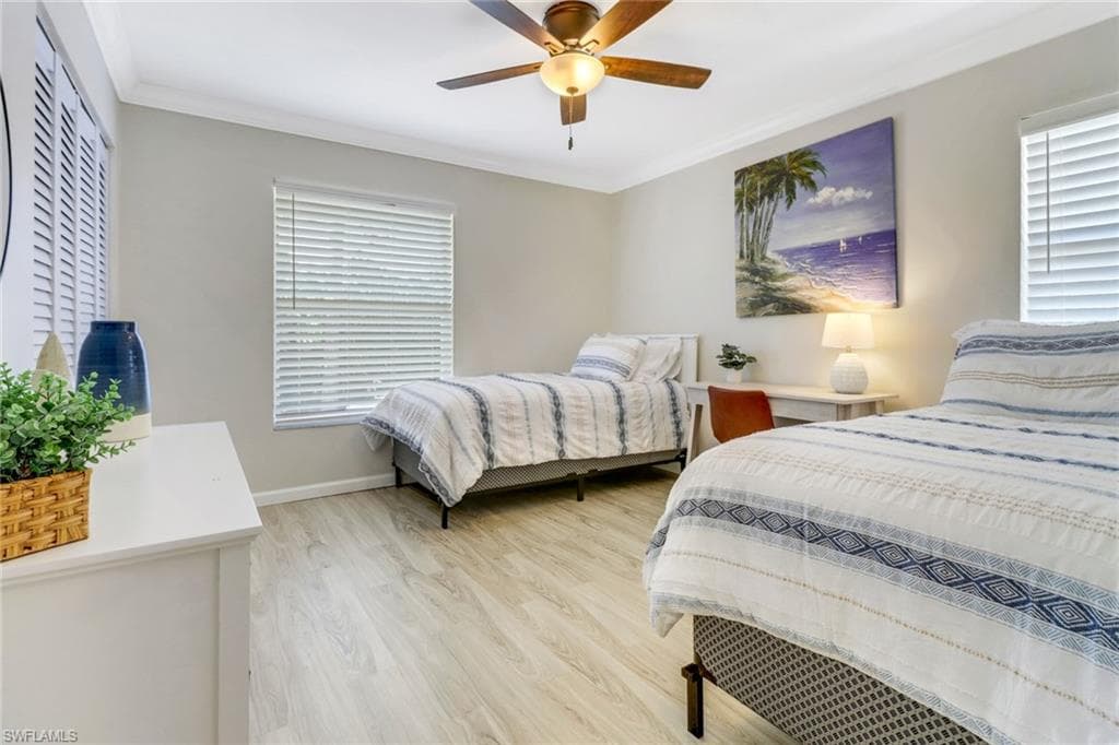 1358 Derbyshire CT F201-24