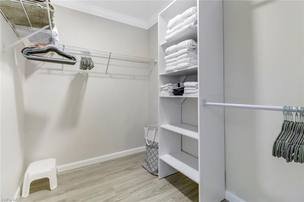 1358 Derbyshire CT F201-20