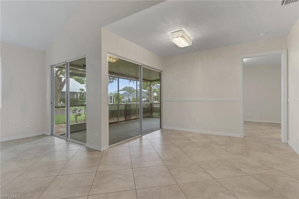 3400 Timberwood CIR-6