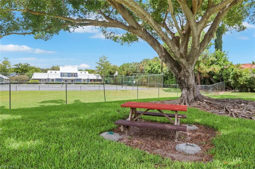 3400 Timberwood CIR-31