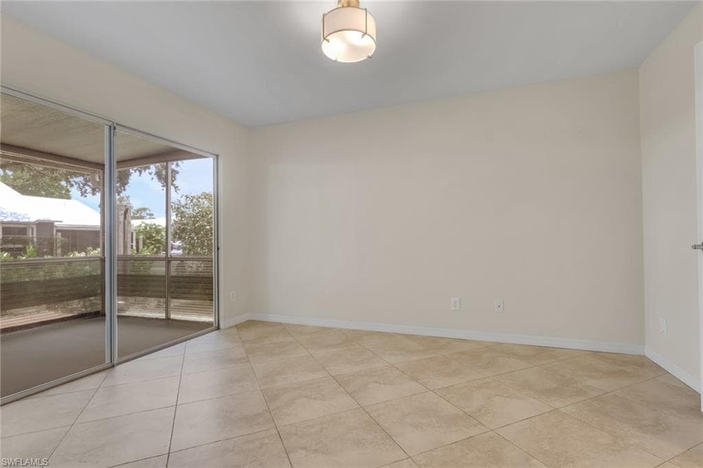 3400 Timberwood CIR-13