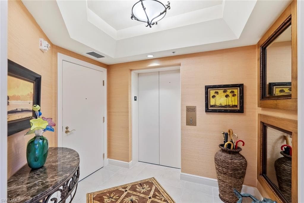 1060 Borghese LN 403-5