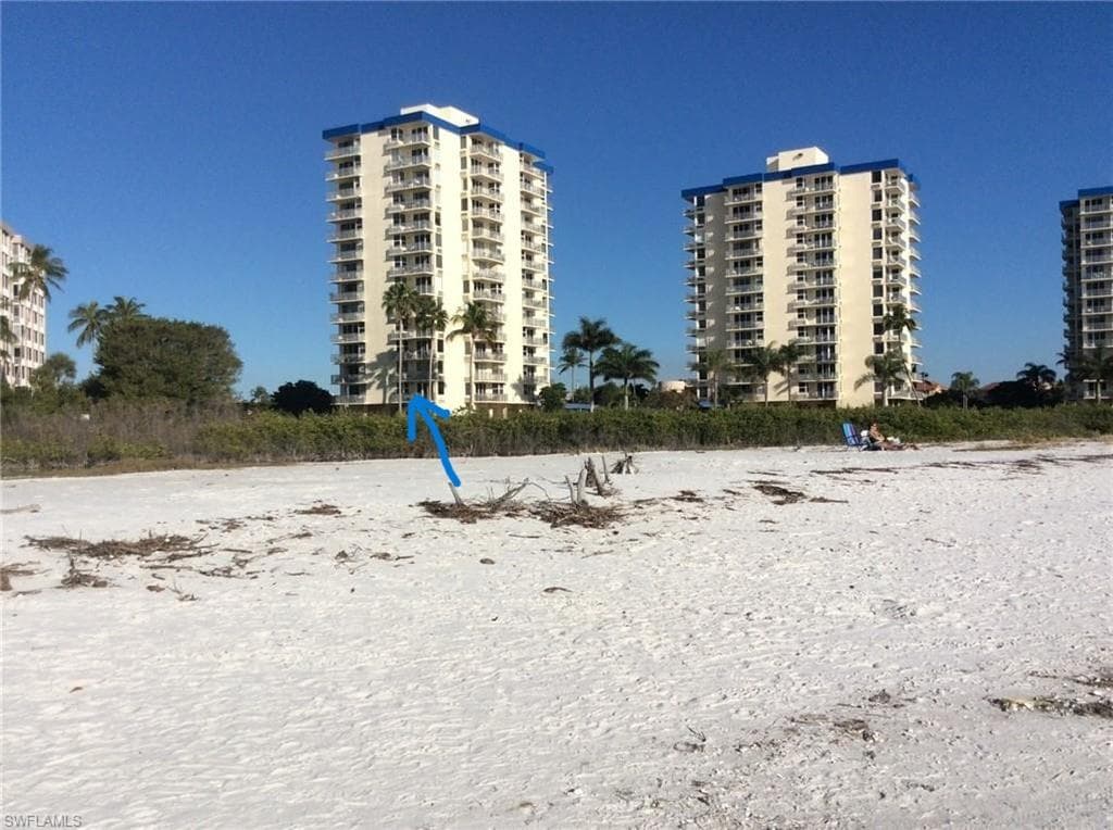7300 Estero BLVD 106-2