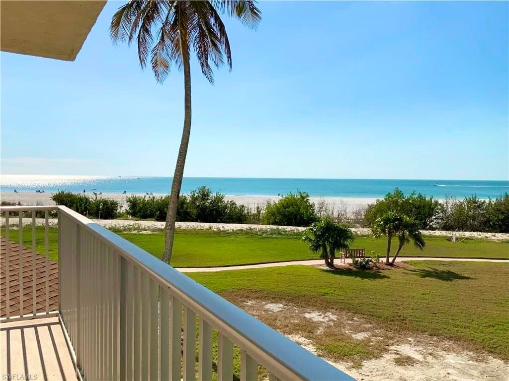 7300 Estero BLVD 106-2