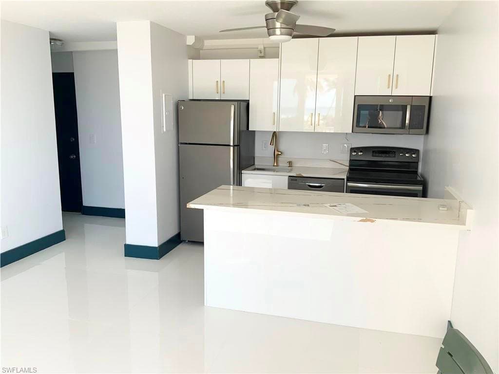 7300 Estero BLVD 106-10