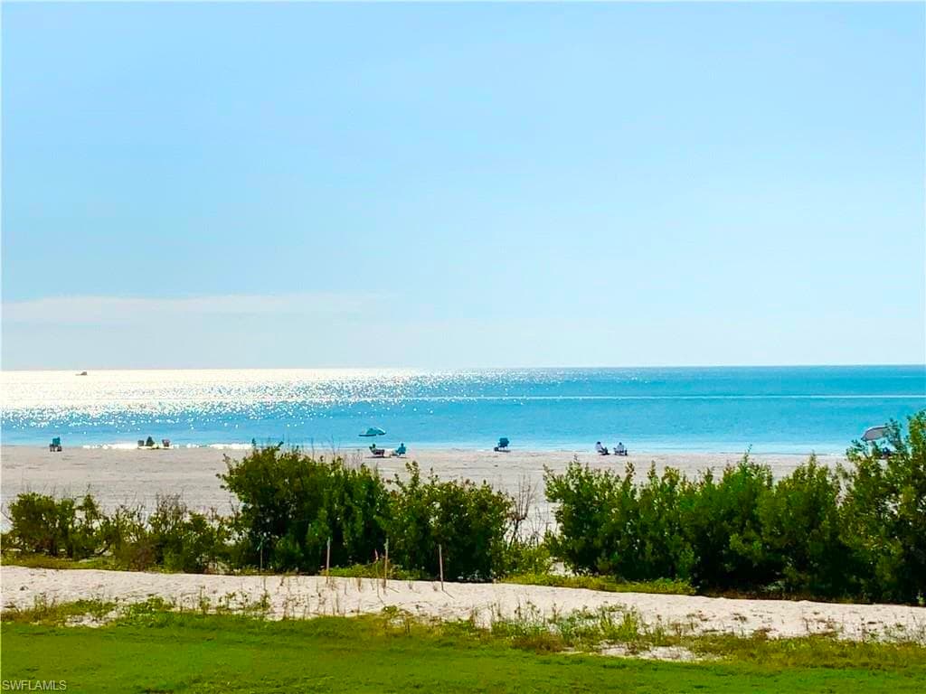 7300 Estero BLVD 106-31