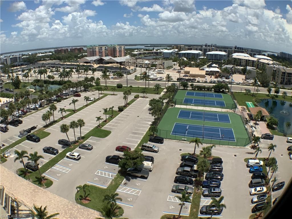 7300 Estero BLVD 106-25