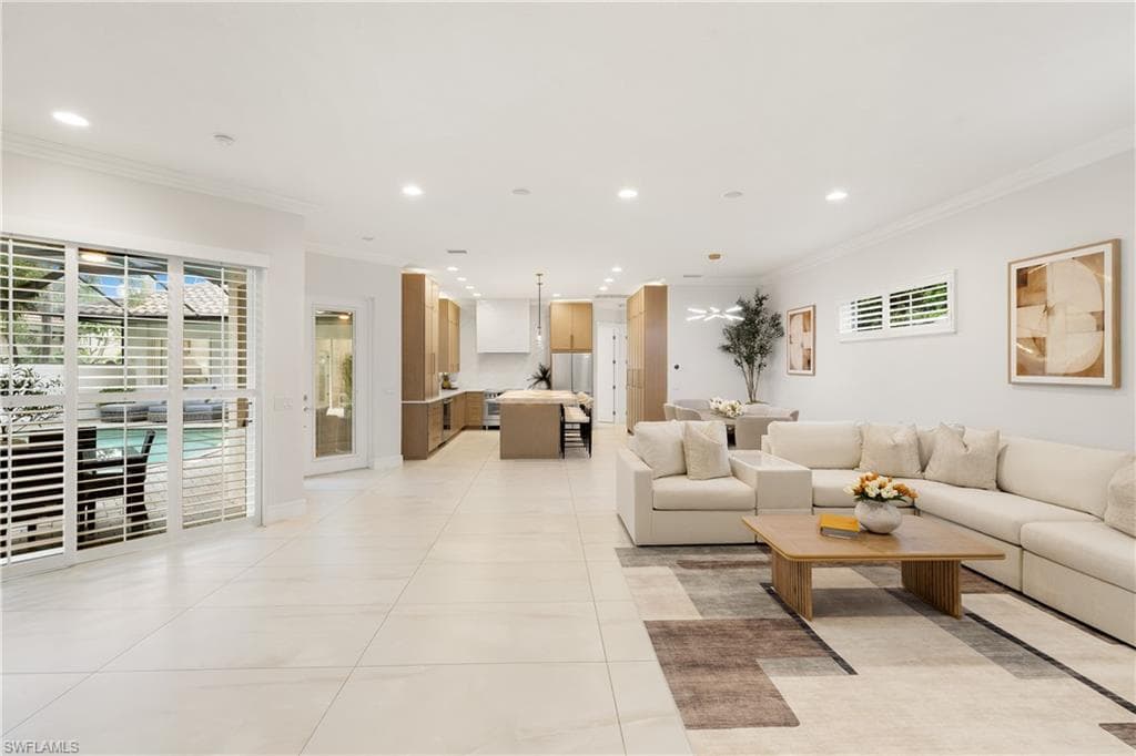 9798 Rocky Bank DR-5