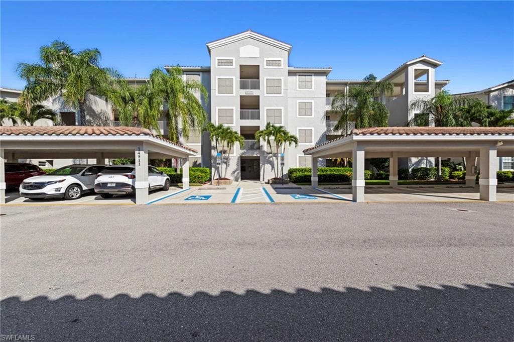 14511 Legends BLVD N 306-1