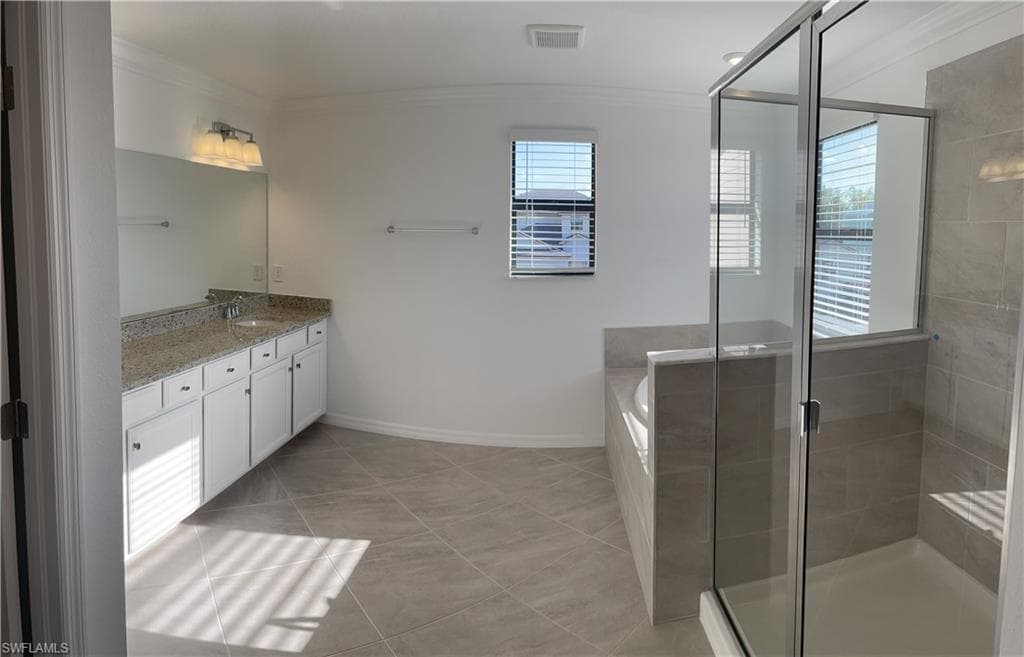 14543 Cantabria DR-17