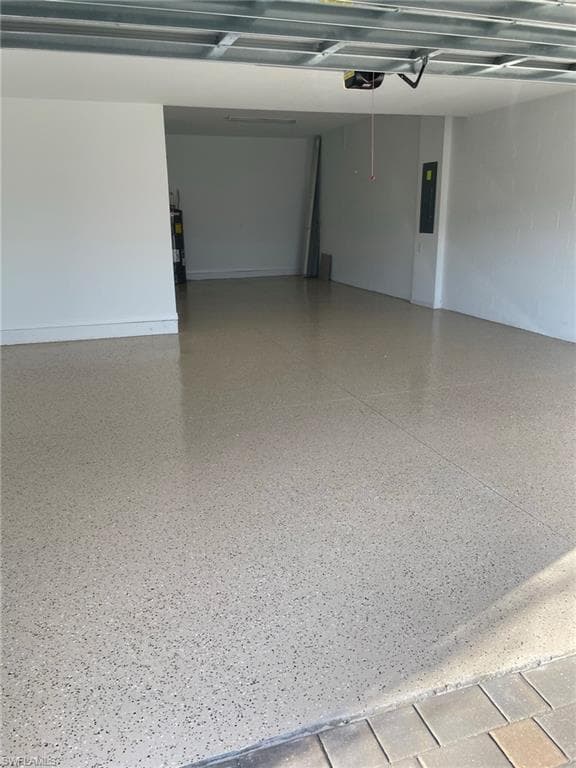 14543 Cantabria DR-24