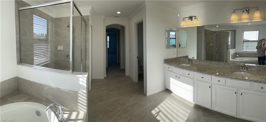 14543 Cantabria DR-18
