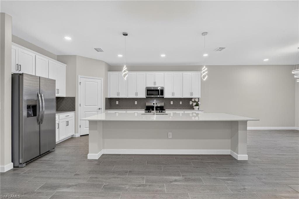 10625 Timber Creek DR-5
