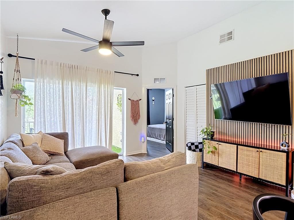 4241 Bellasol CIR 1923-6