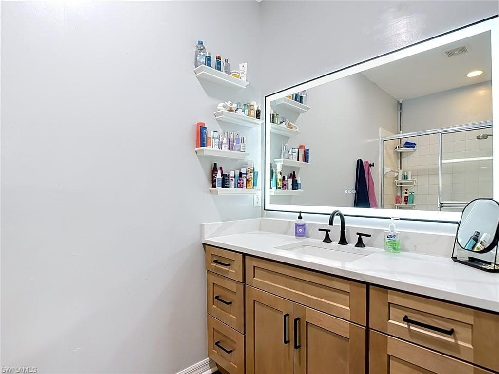 4241 Bellasol CIR 1923-20