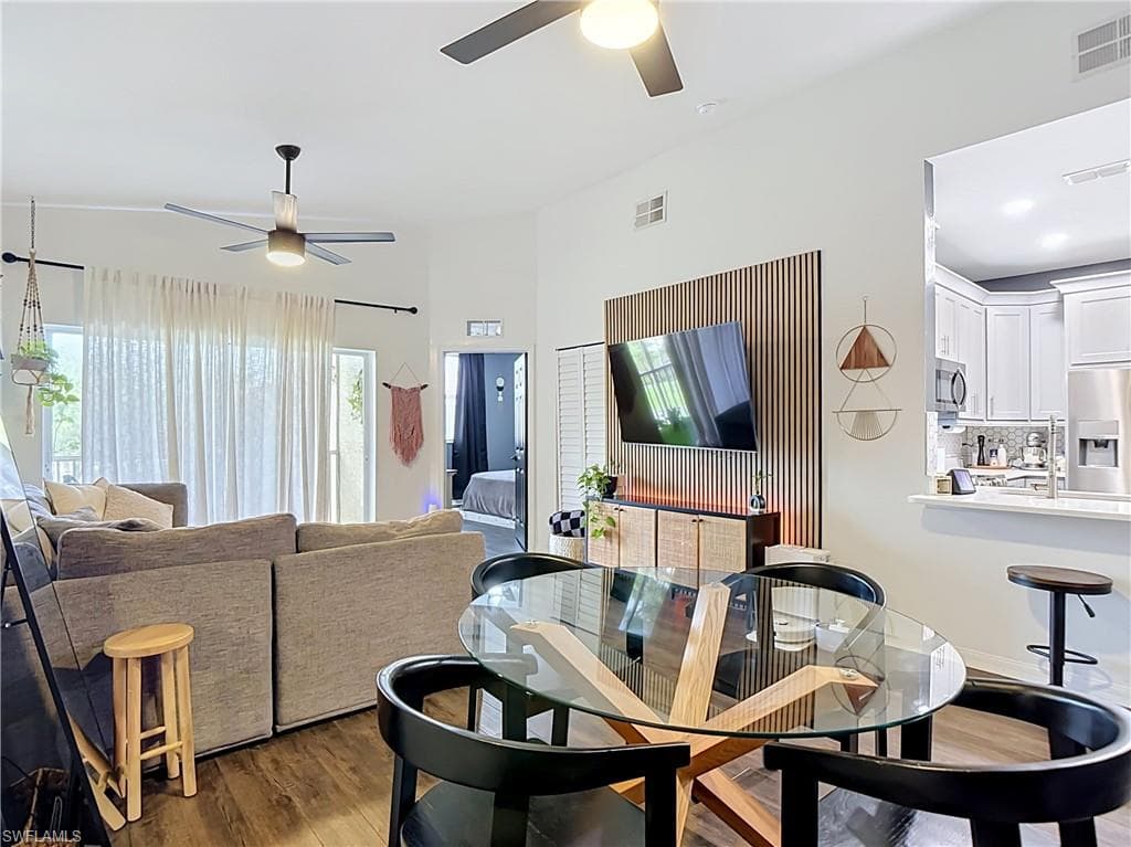4241 Bellasol CIR 1923-11