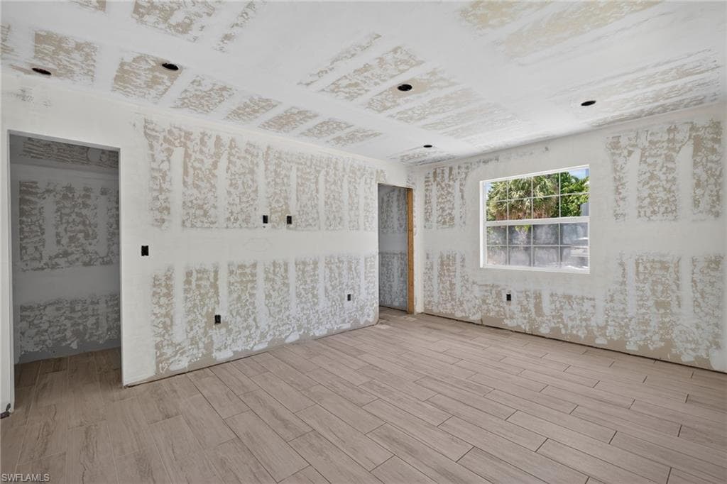 11550 Laika LN-23