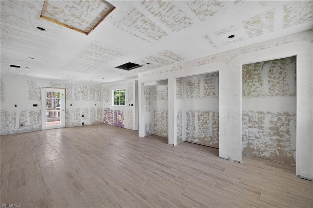 11550 Laika LN-17